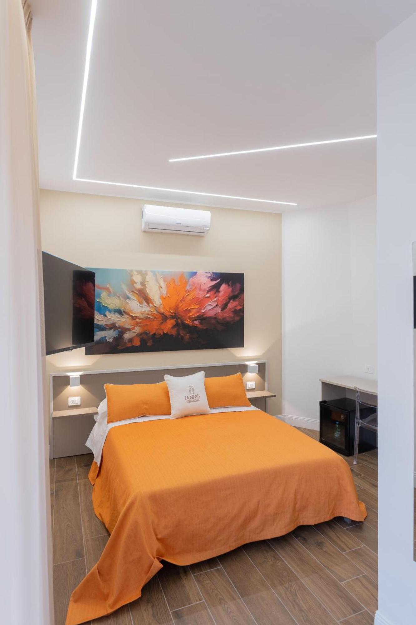 Ianno Napoli Rooms Exterior photo