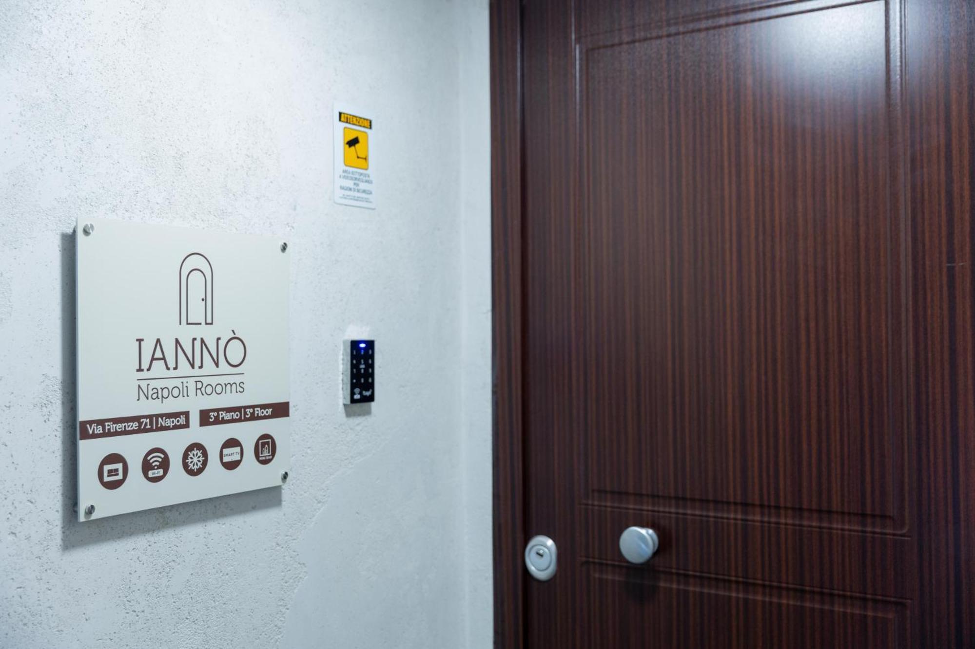 Ianno Napoli Rooms Exterior photo