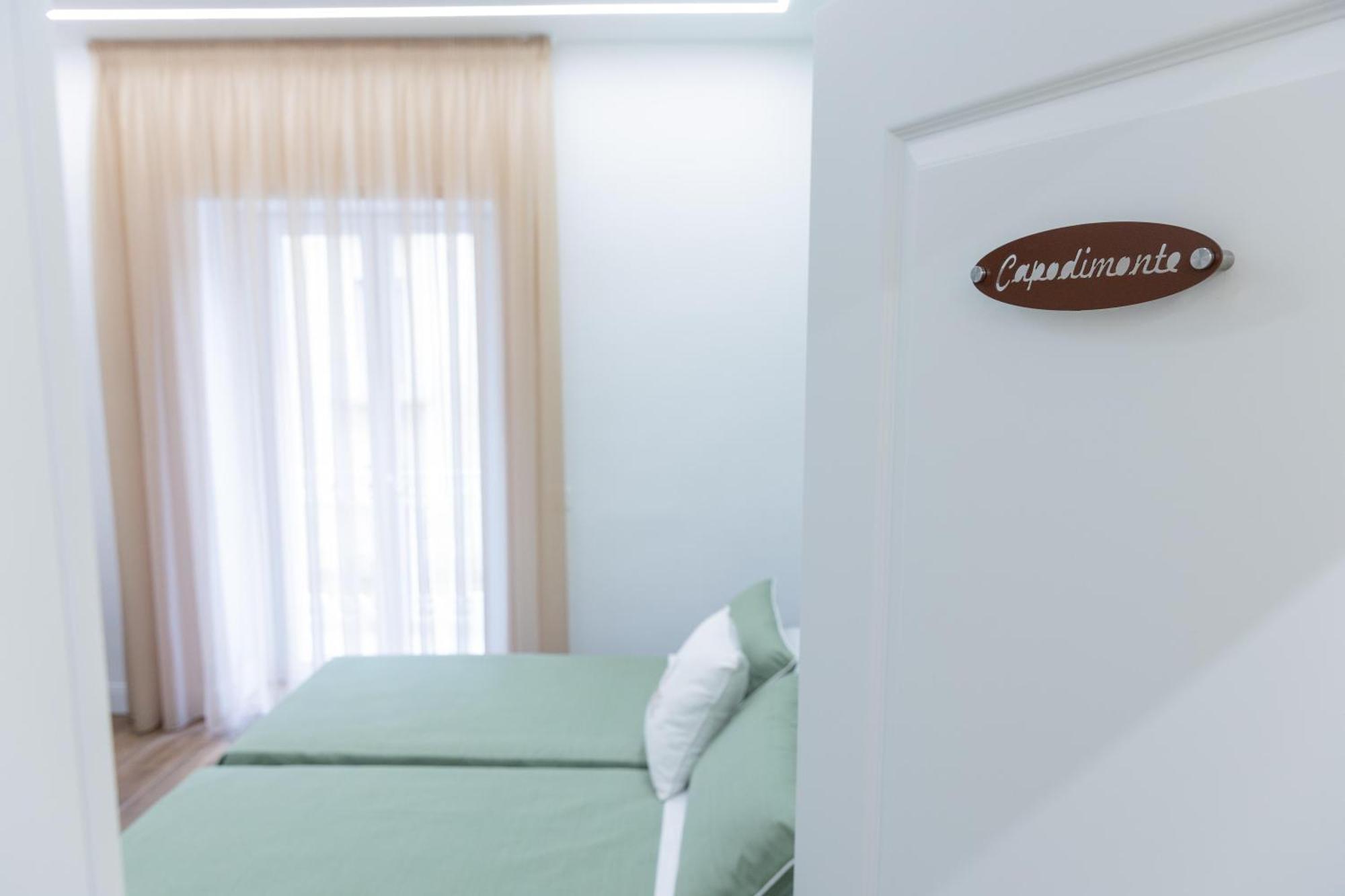 Ianno Napoli Rooms Exterior photo