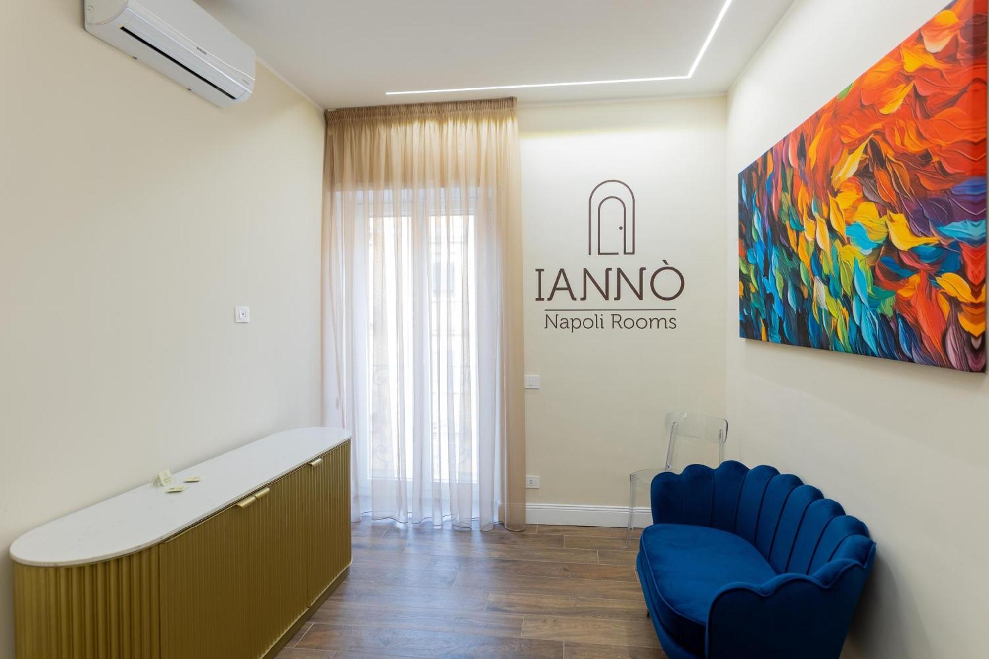 Ianno Napoli Rooms Exterior photo